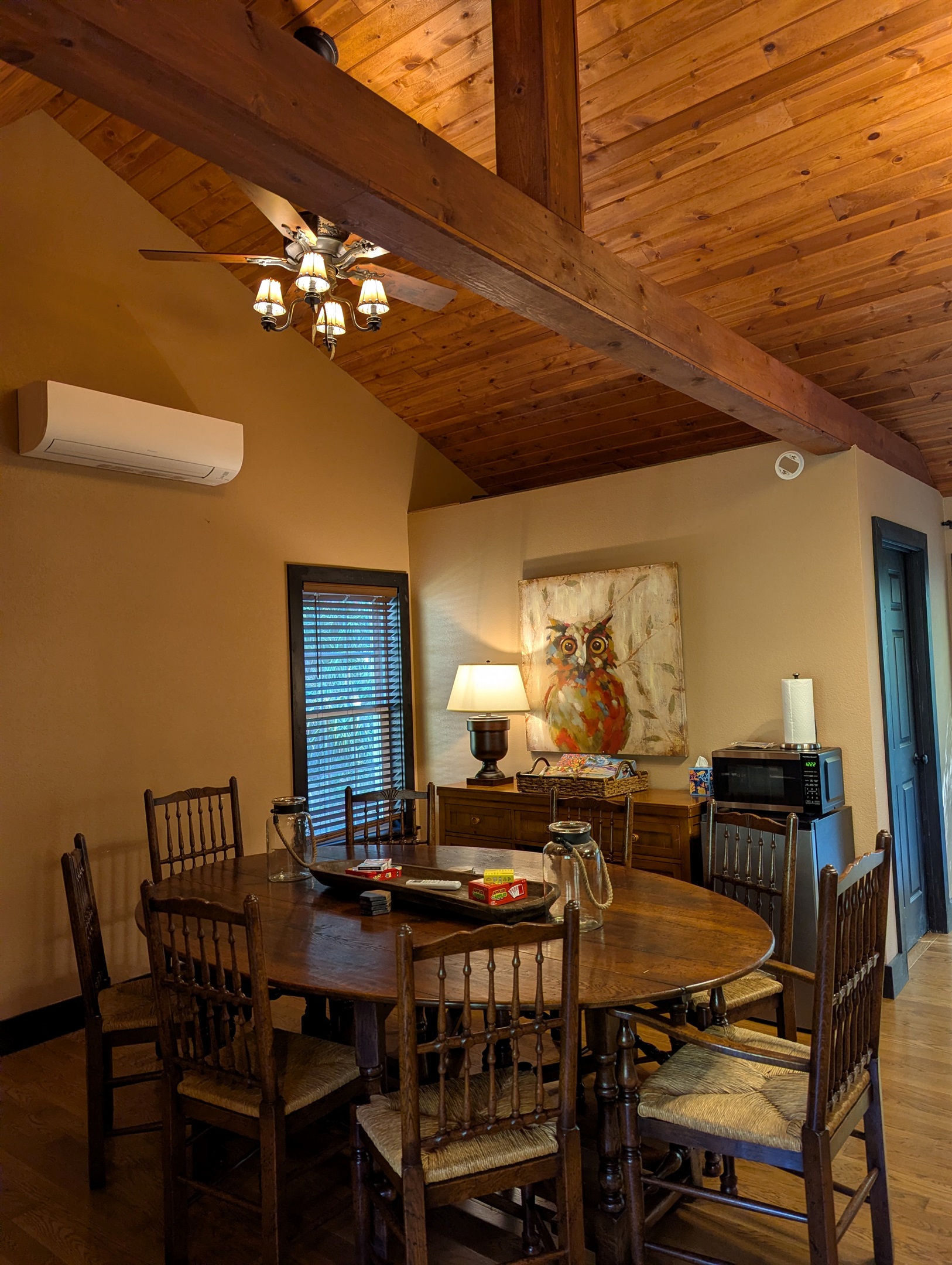 Owl's Nest - Game Table