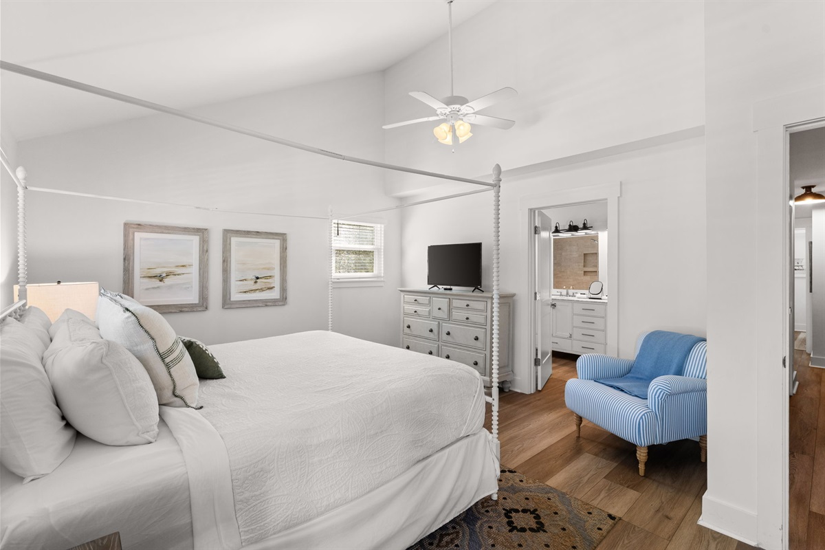 Side B Master bedroom enjoy a serene 3rd floor with premium bedding and ensuite.