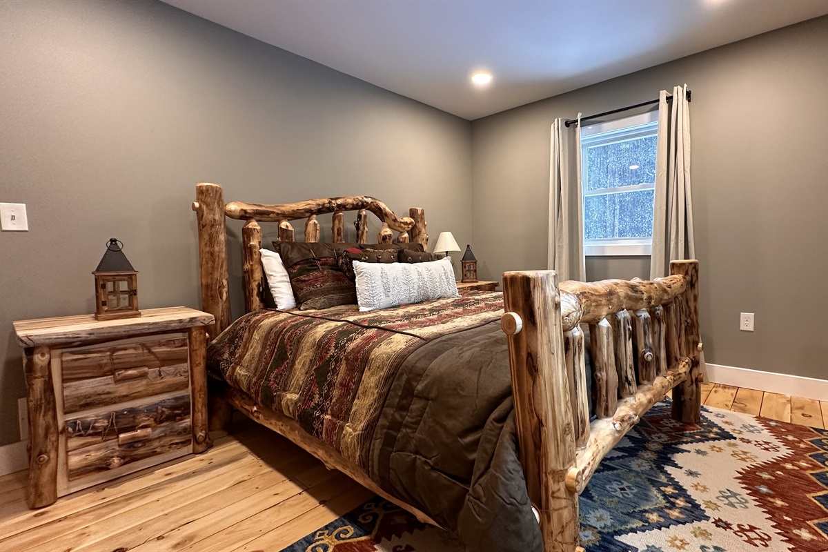 Bedroom 1 - Queen bed and closet
