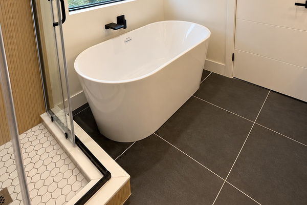 Ensuite