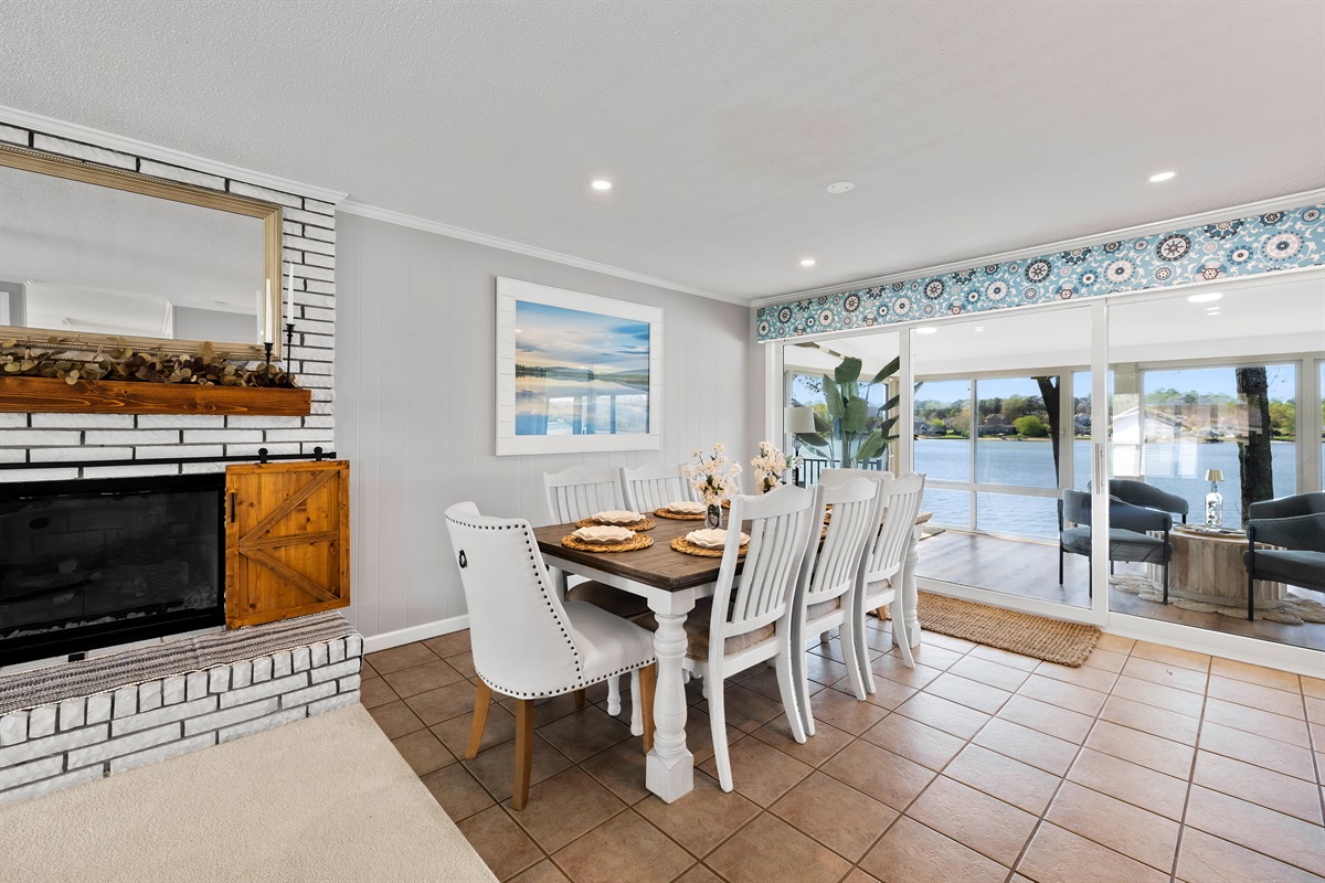 Dining table for 8, perfect for gathering the crew for a meal. 