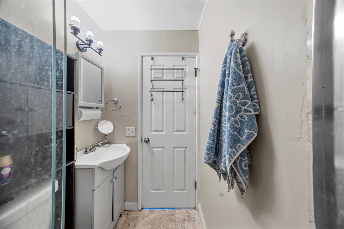 Enjoy this comfortable bathroom with all the supplies you need!