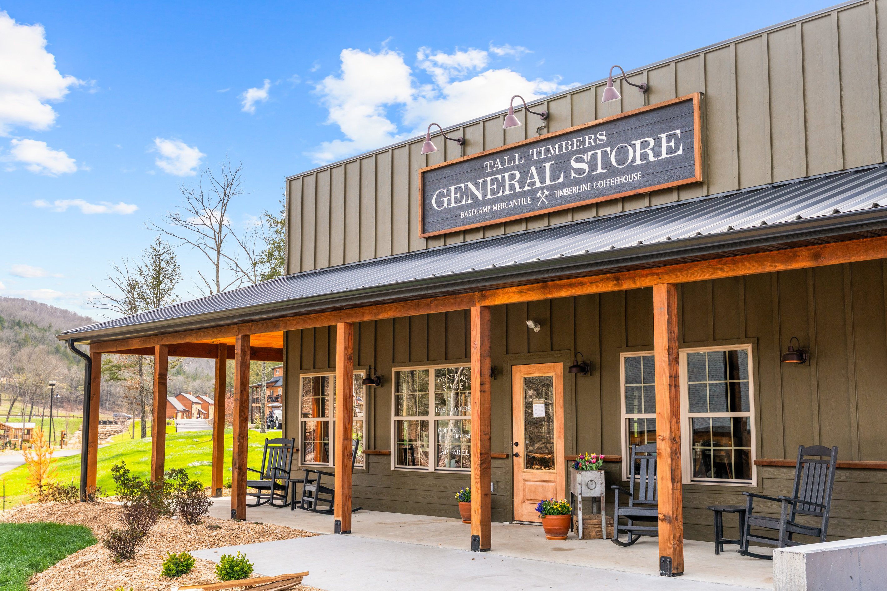 The General Store has awesome pizzas, ice cream and breakfast. Plus you can get worms for fishing and a Tall Timbers sweatshirt for those cool nights around the fire pit!