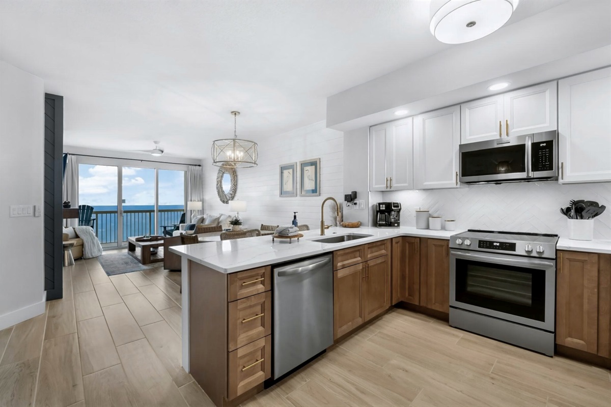 Our kitchens are fully stocked w/ a blender, crockpot, 4 slice toaster, an array of pots & pans.  Salt/pepper, spices and much more.  We even provide extra trash bags, dish soap, supplies and sweetener for your coffee.  