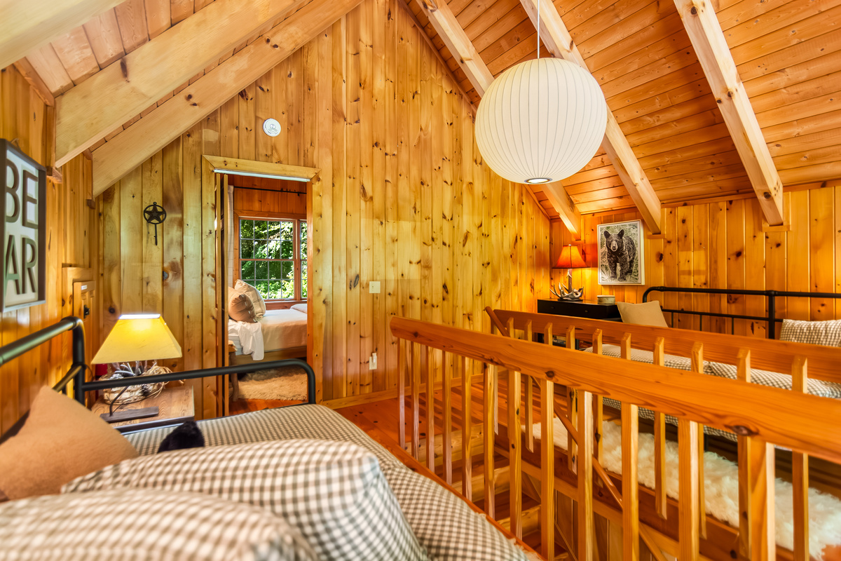 Cozy loft area