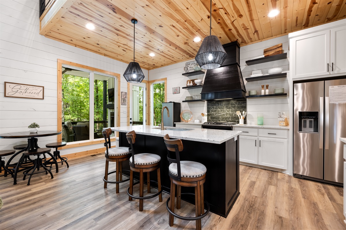 Designer kitchen made for slow mornings & late-night snacks ✨