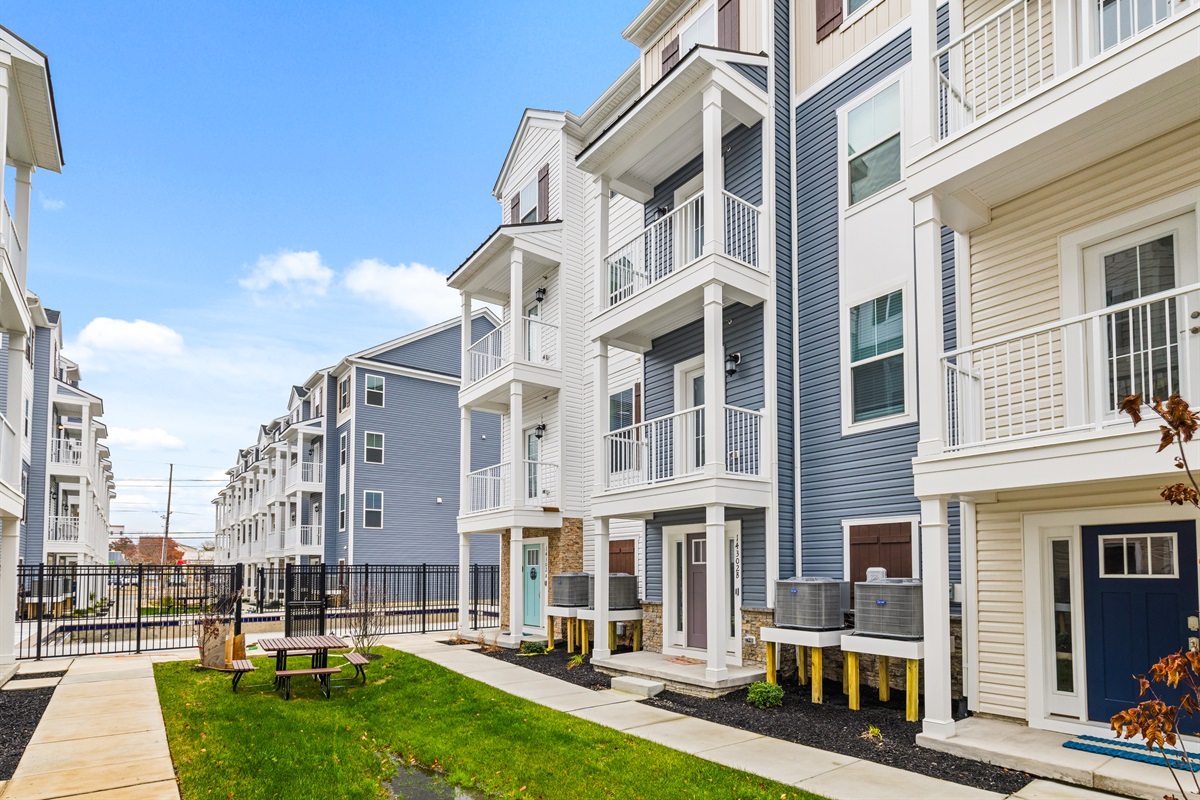 New Build Community-North O.C.