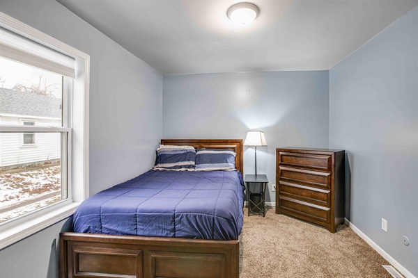 Newly Updated Smart Home 1 mile from ND & Eddy St, photo 16