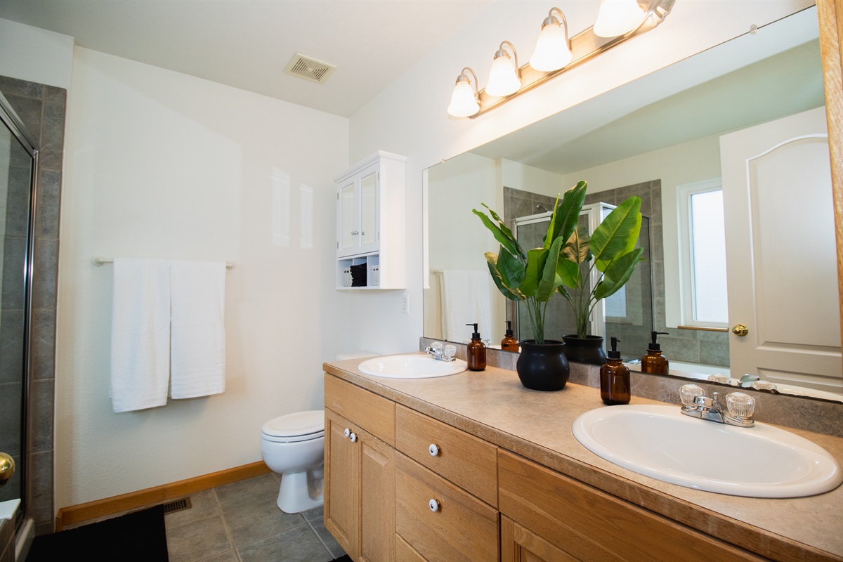 Double Vanity ensuite