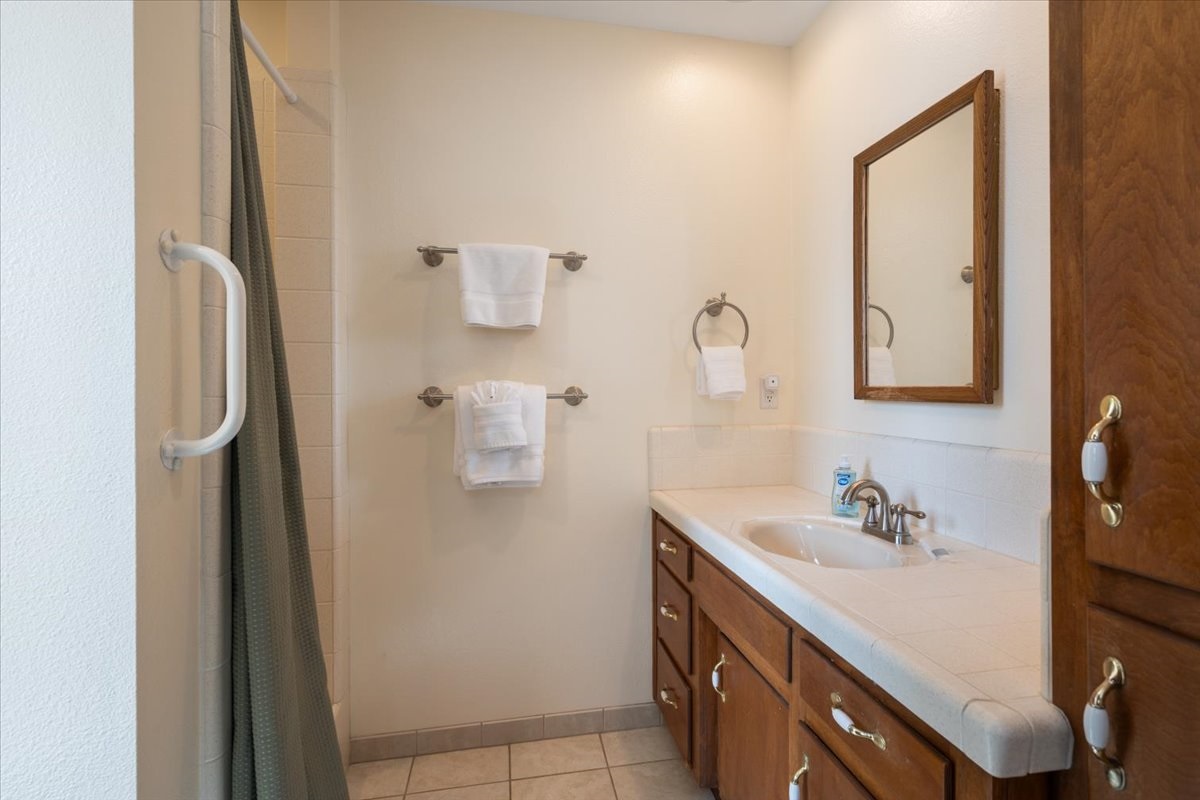 Primary Bedroom Restroom 