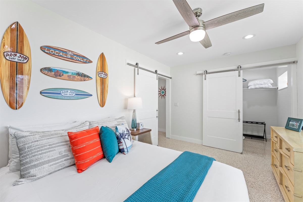 Ron Jon Room with surf decor and Queen Bed