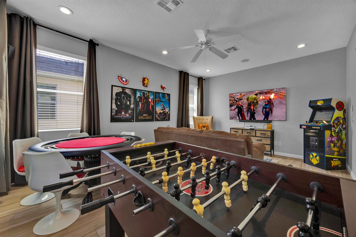 The Marvel inspired game room invites you to have a really fun time at the poker playing table, at the foosball table or at the arcade. If that is not your thing, you can relax at the sofa to watch TV!