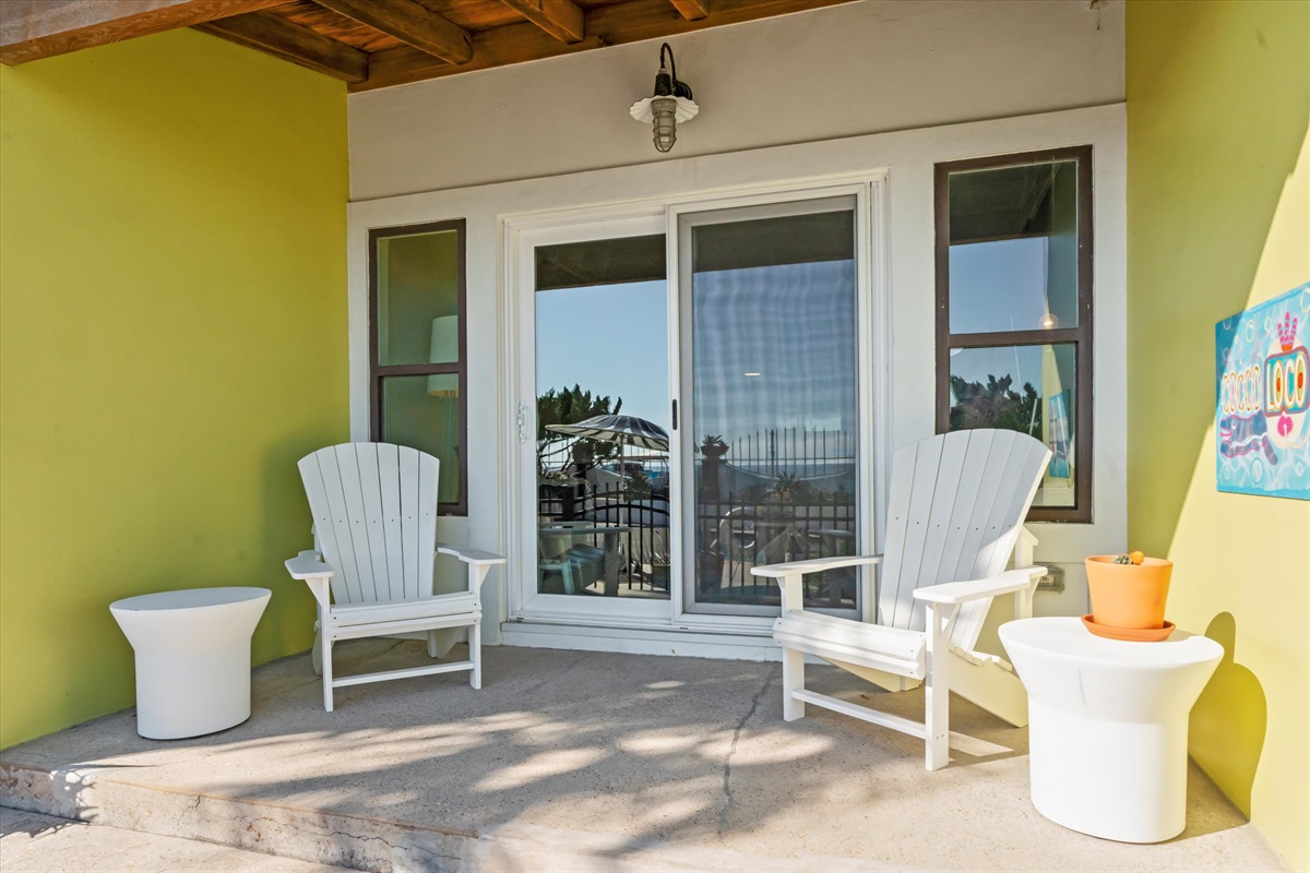 dc130c0f371b43749788f0931922f068 Large | Beachhouse | Texas | TX | Vacation Homes | Galveston | Crystal Beach | Kokomo | Breezy Days | Beachfront Elegance | Sunrise Serenity | Southern Sands Property Management, LLC