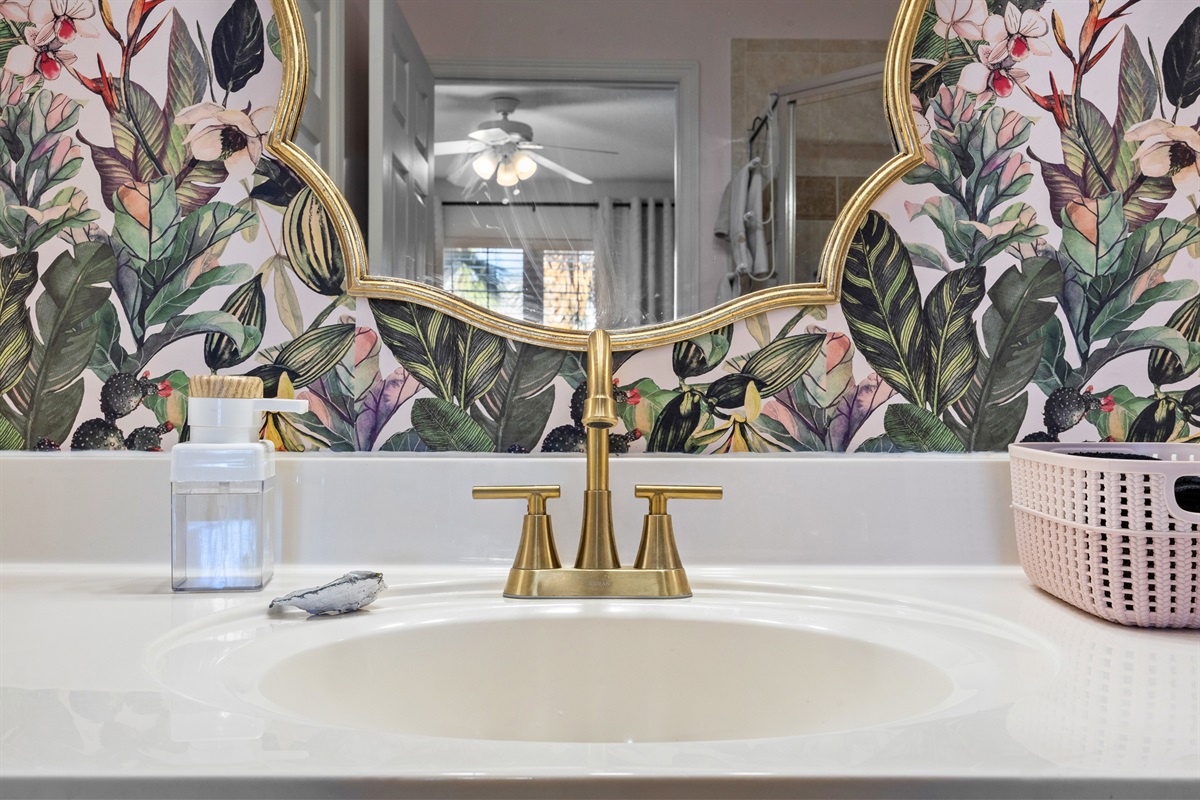 Bright and inviting bathroom with a modern touch.
