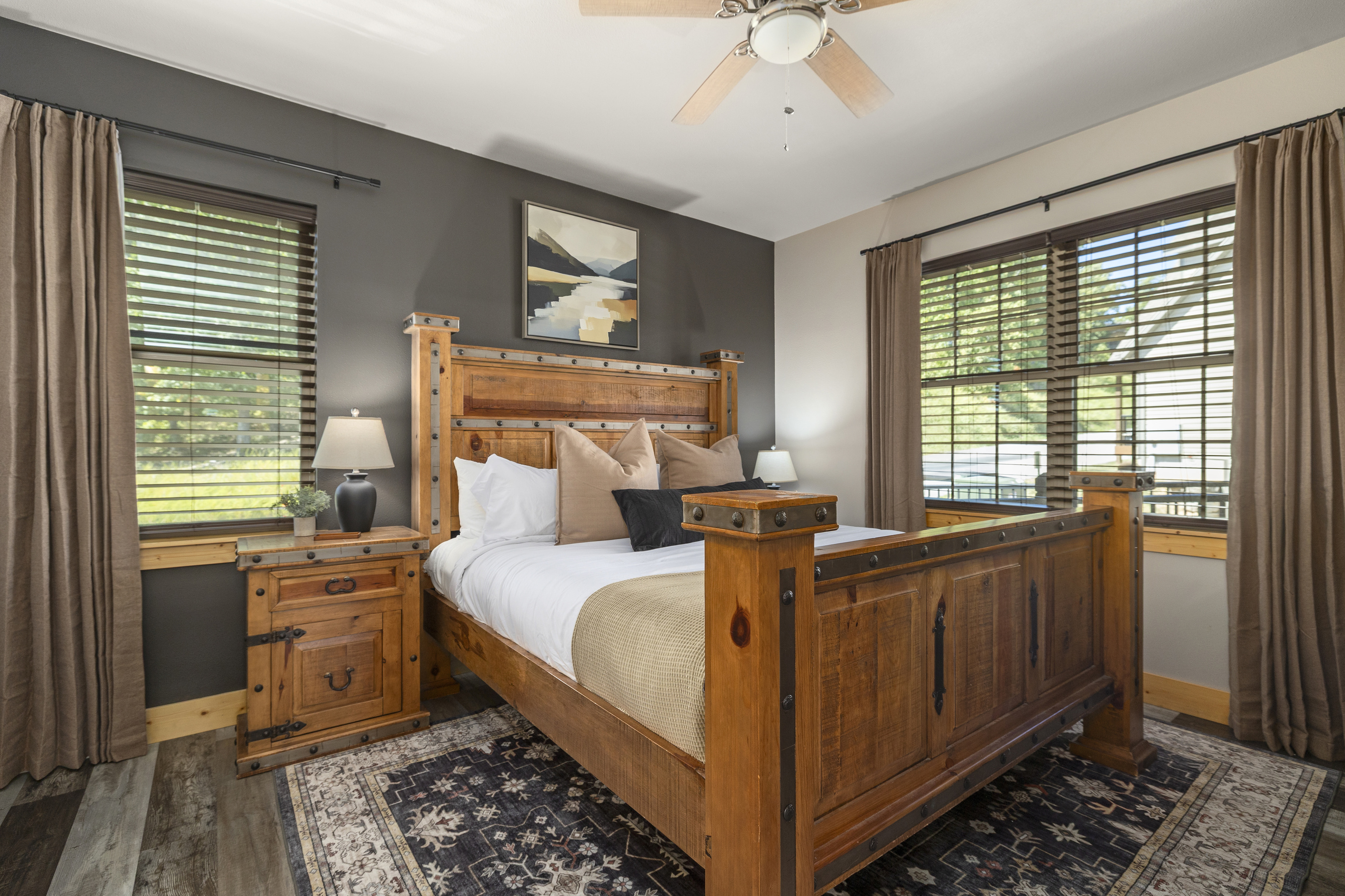 Silver Dollar Bedroom/main level