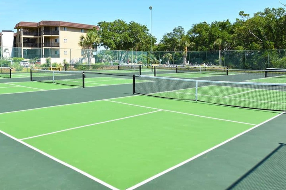 Resort tennis courts