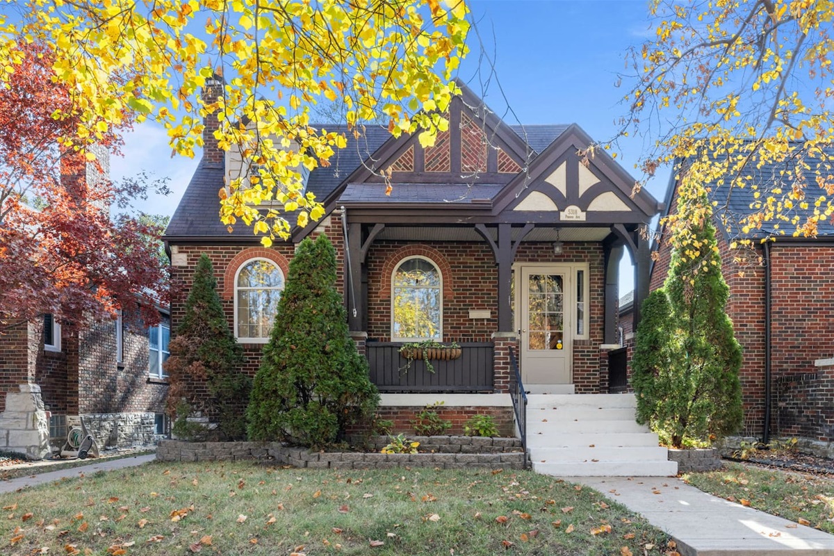 Northampton historic home in a safe and quiet neighborhood.