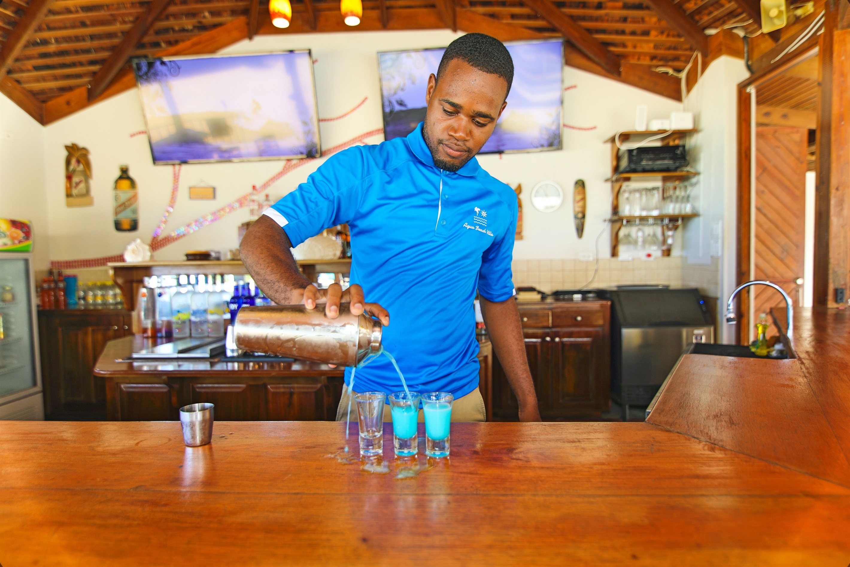 Bartender Tevin