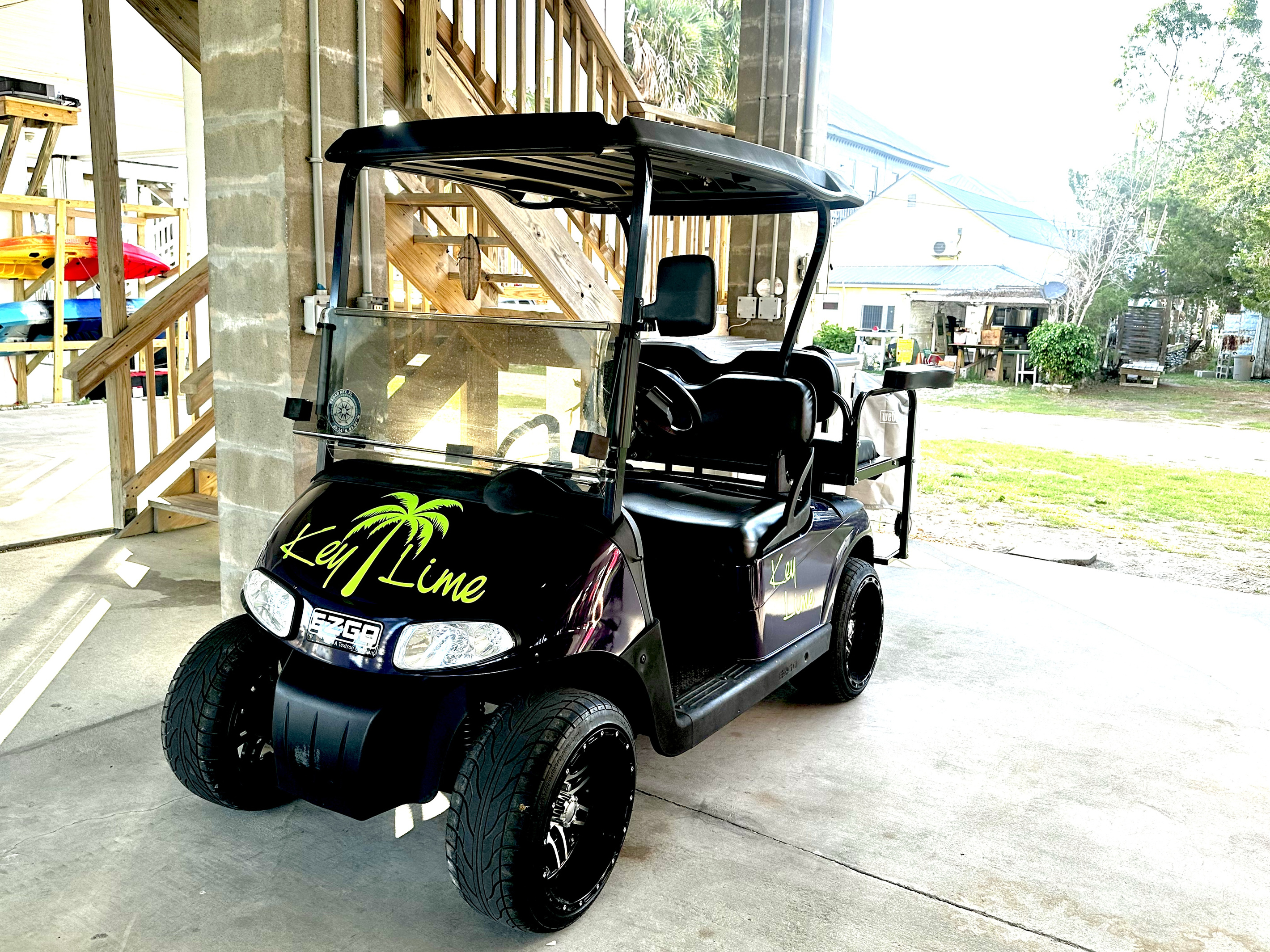 Golf cart available to rent!