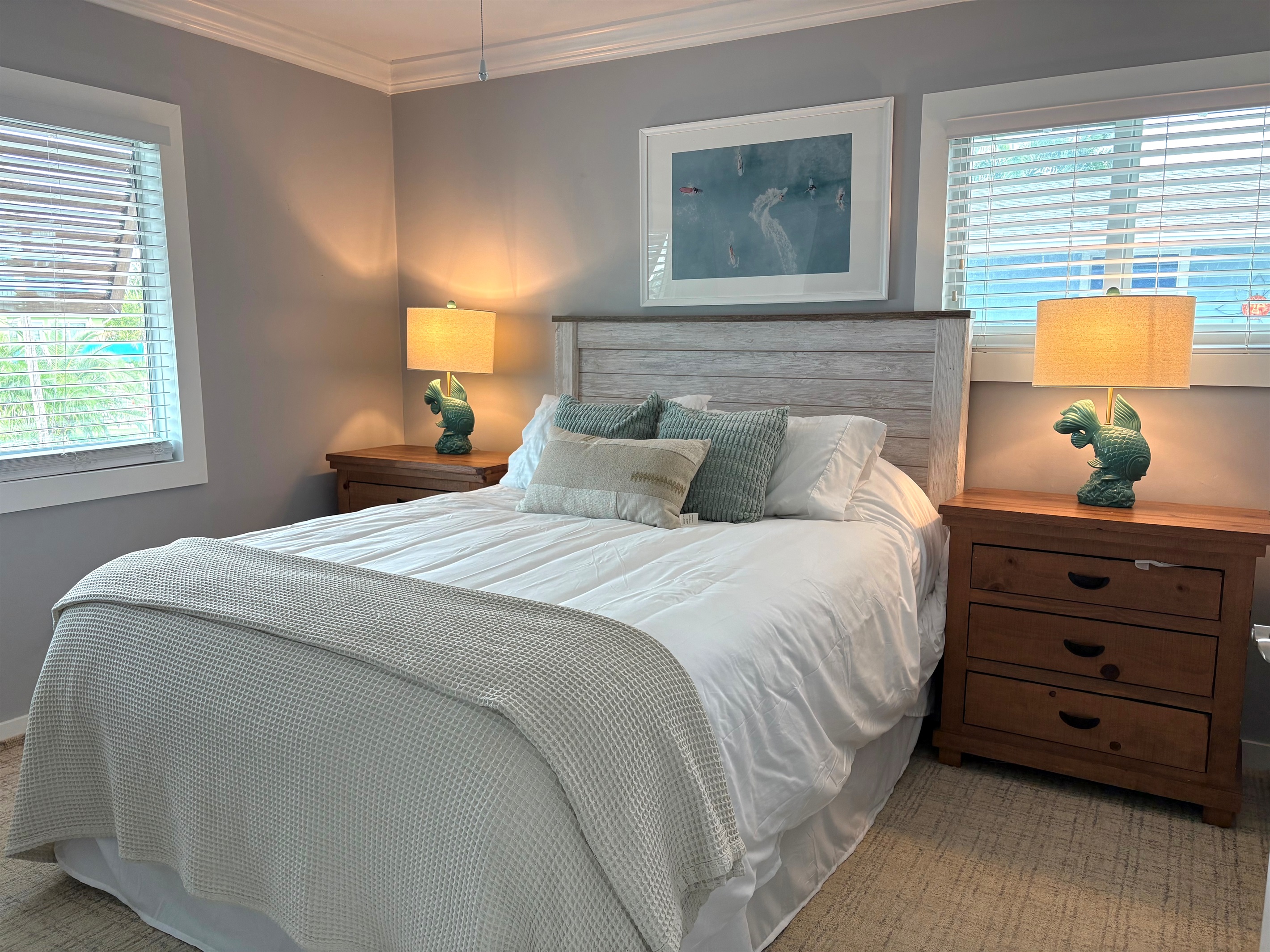 Vista (upper unit) Bedroom 1 Queen