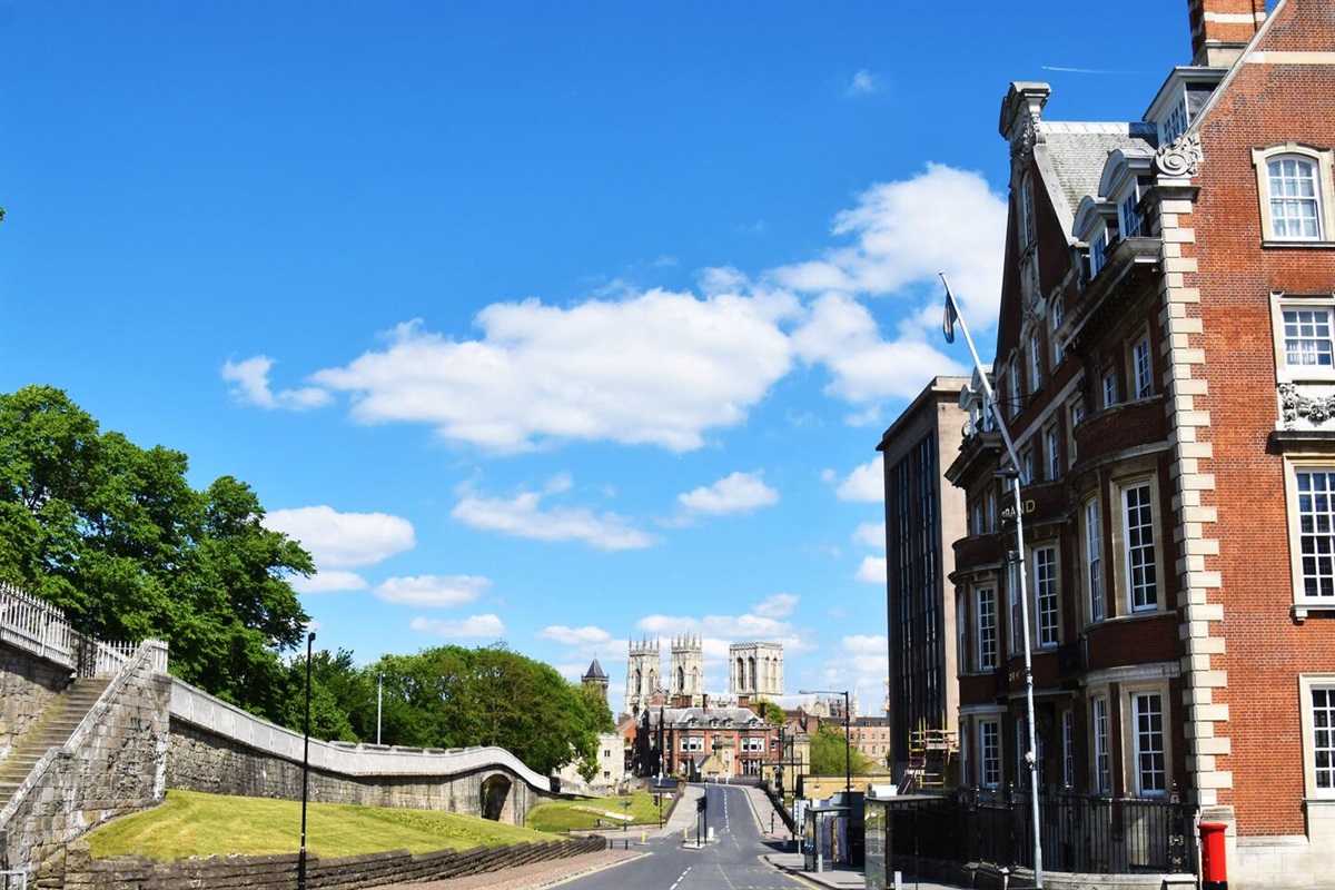 Lendal Bridge 