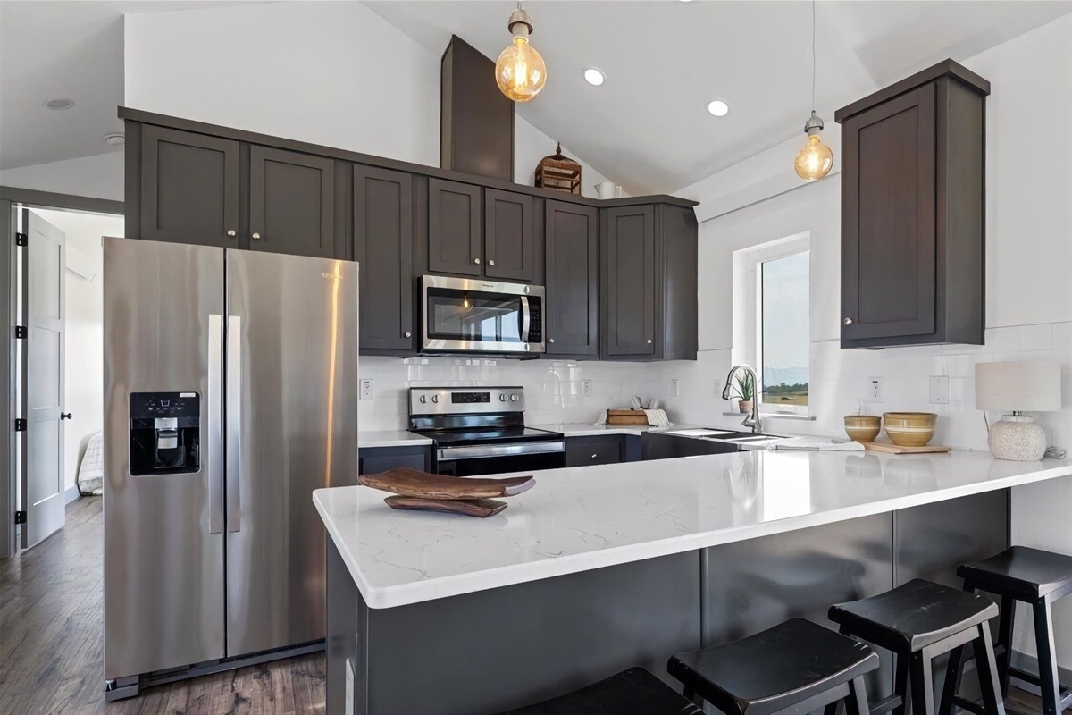 Stay in and make a meal using this well-appointed kitchen! 