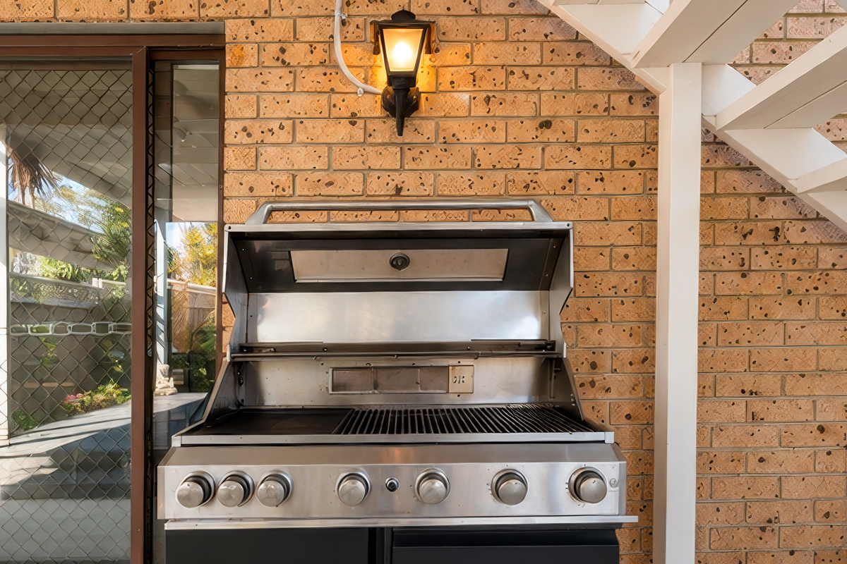 Cook up your favourites outdoors at Luna's Sanctuary with the large BBQ ready for relaxed holiday meals.