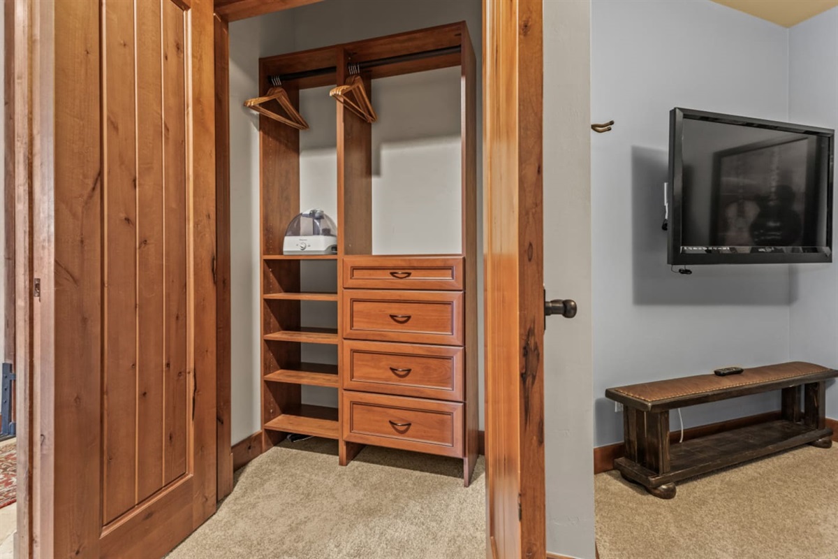 Closet 