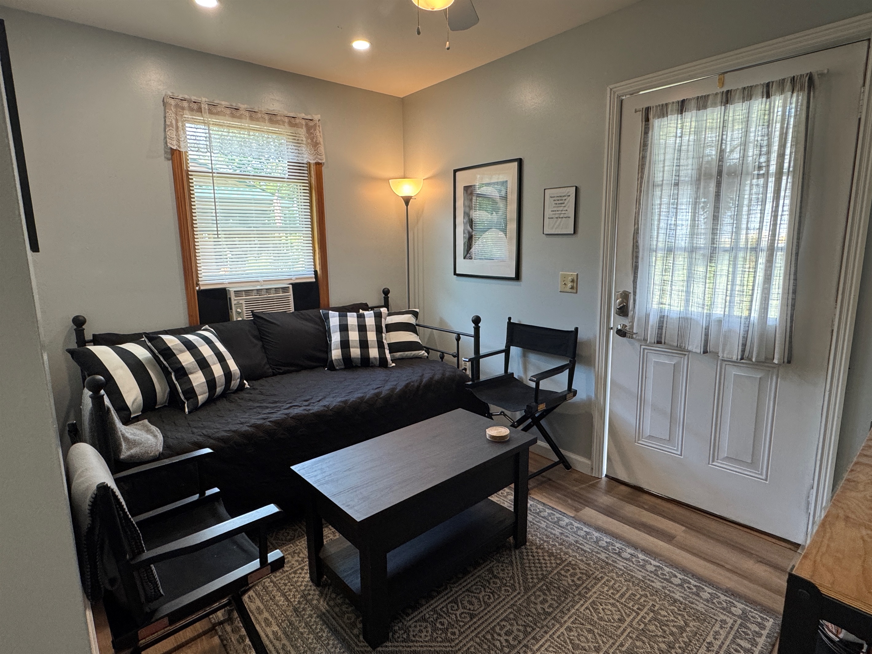 Comfy living room with additional sleeping