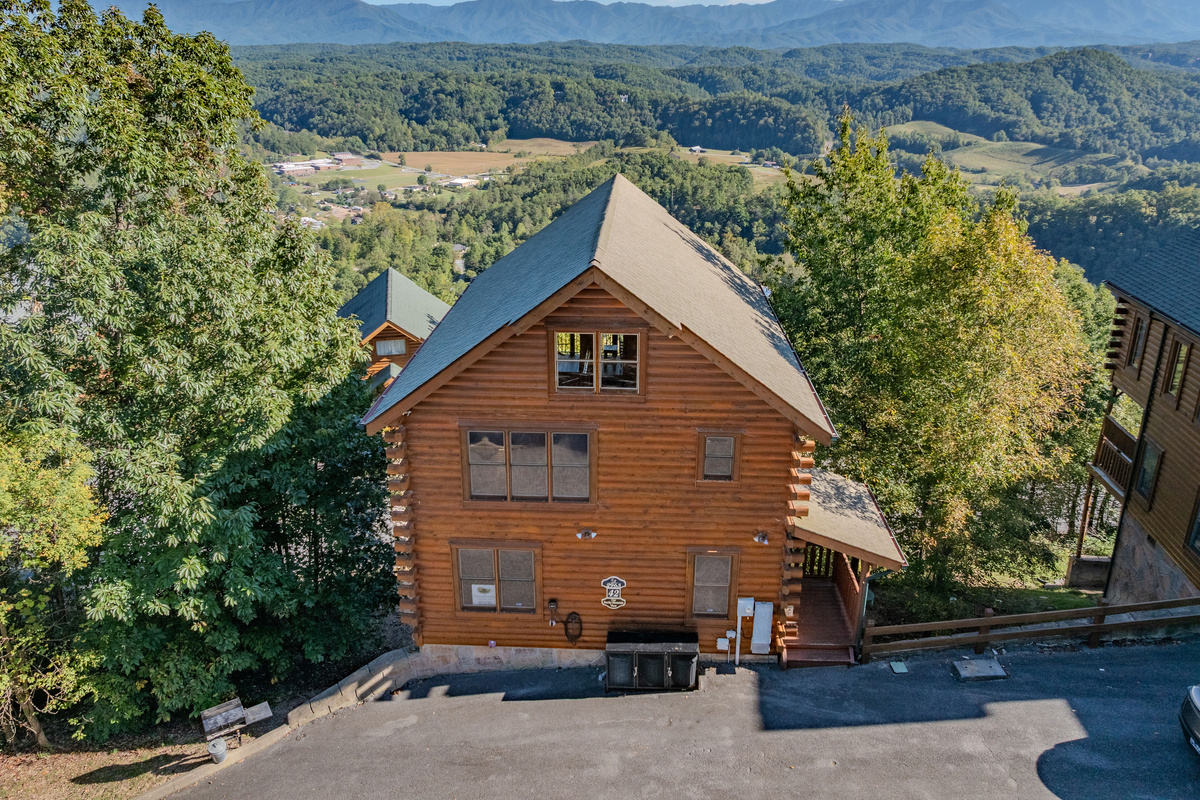 Legacy Mountain Resort