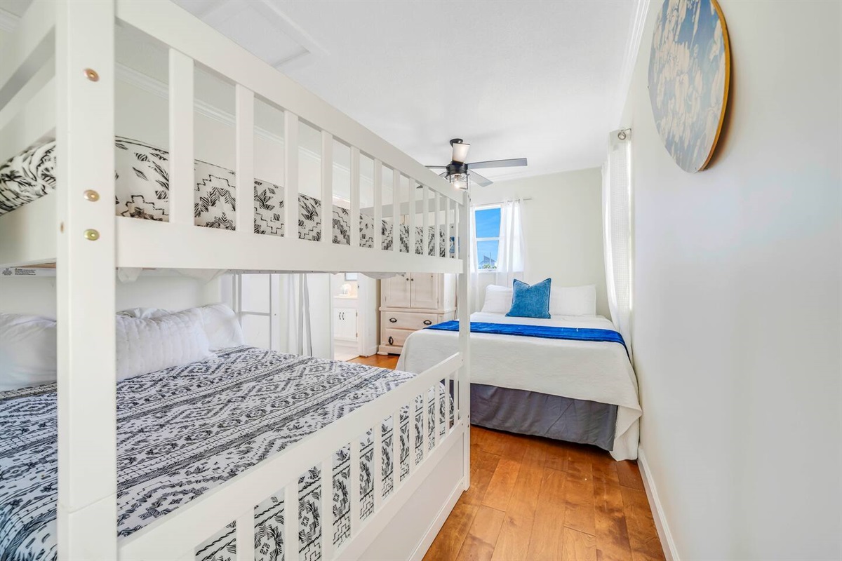 Catching Rays | Photo 22