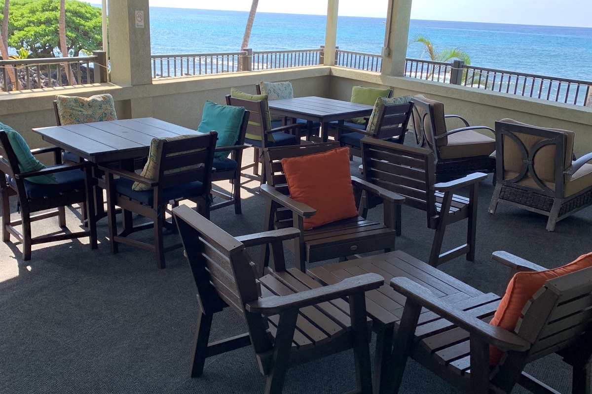 Open veranda nextdoor