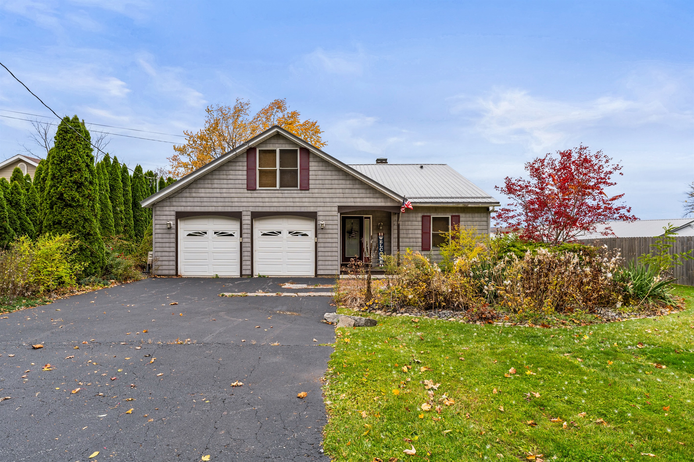 Parking for 4 vehicles