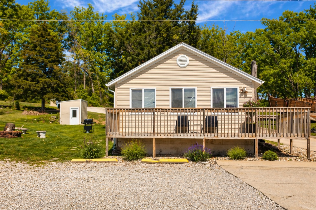 Bungalow #6 Front view