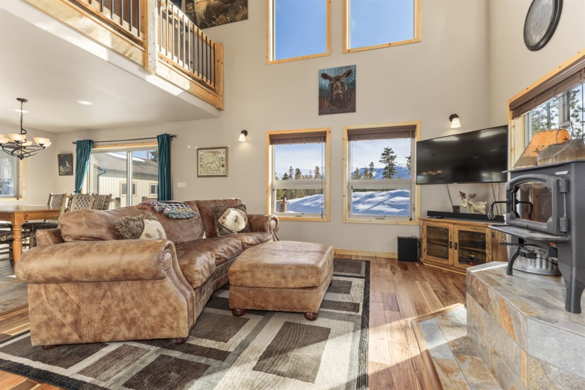 Main Living Area – Wood burning stove | SmartTV 