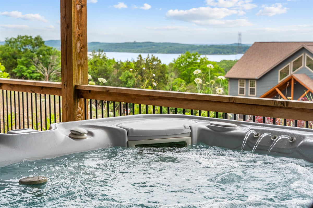 7 person hot tub