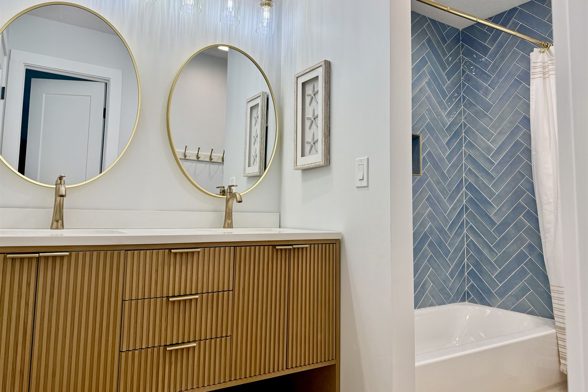 Shower with bathtub and vanity with two sinks!