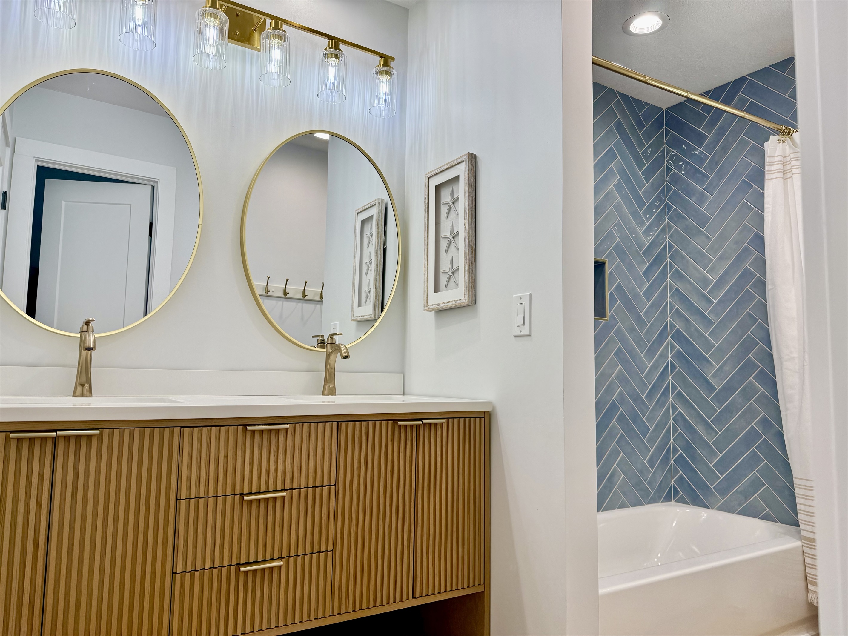 Shower with bathtub and vanity with two sinks!