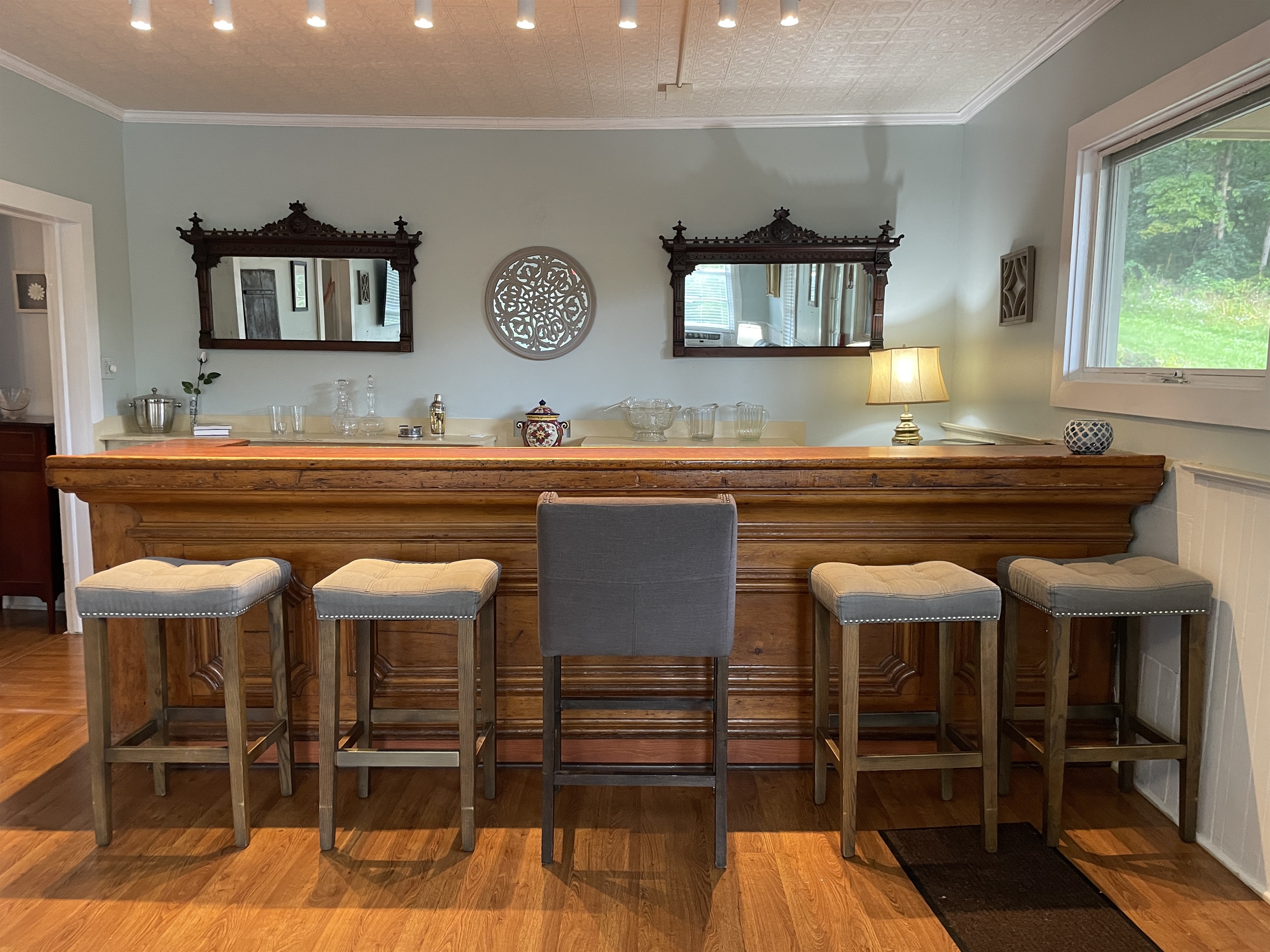 Bar area at The Phoenix Inn