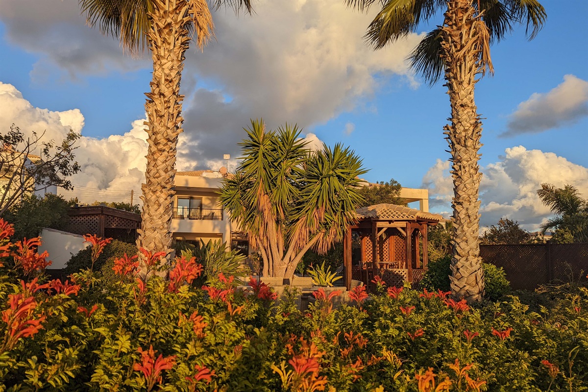 Framed by lush gardens, Villa Pontus welcomes you to a tranquil paradise.