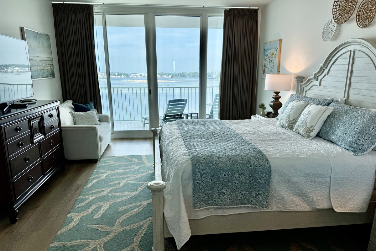 What a fabulous view to wake up to each morning!
