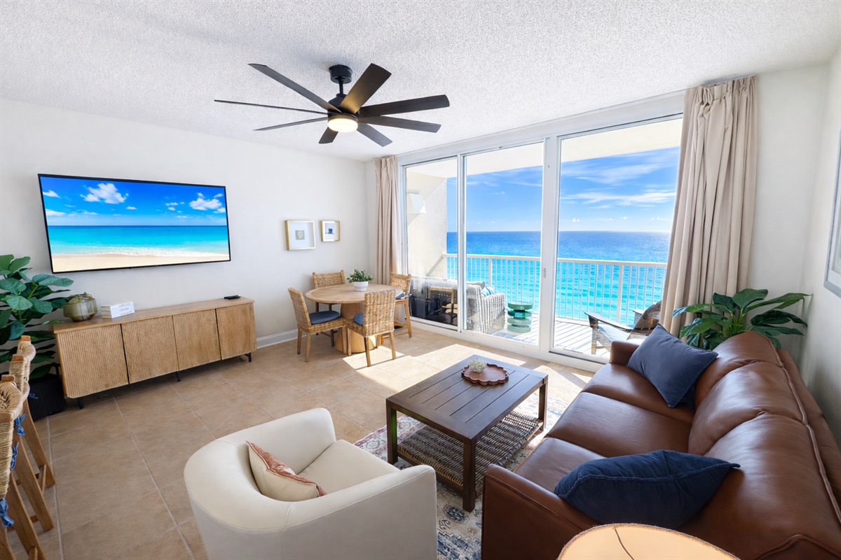 Incredible views of the gulf from your living room!