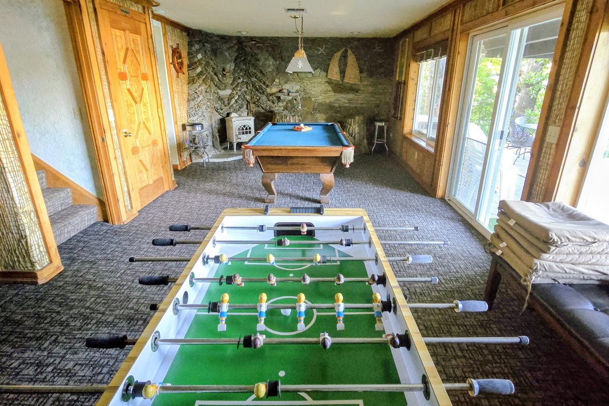 View of the whole gameroom