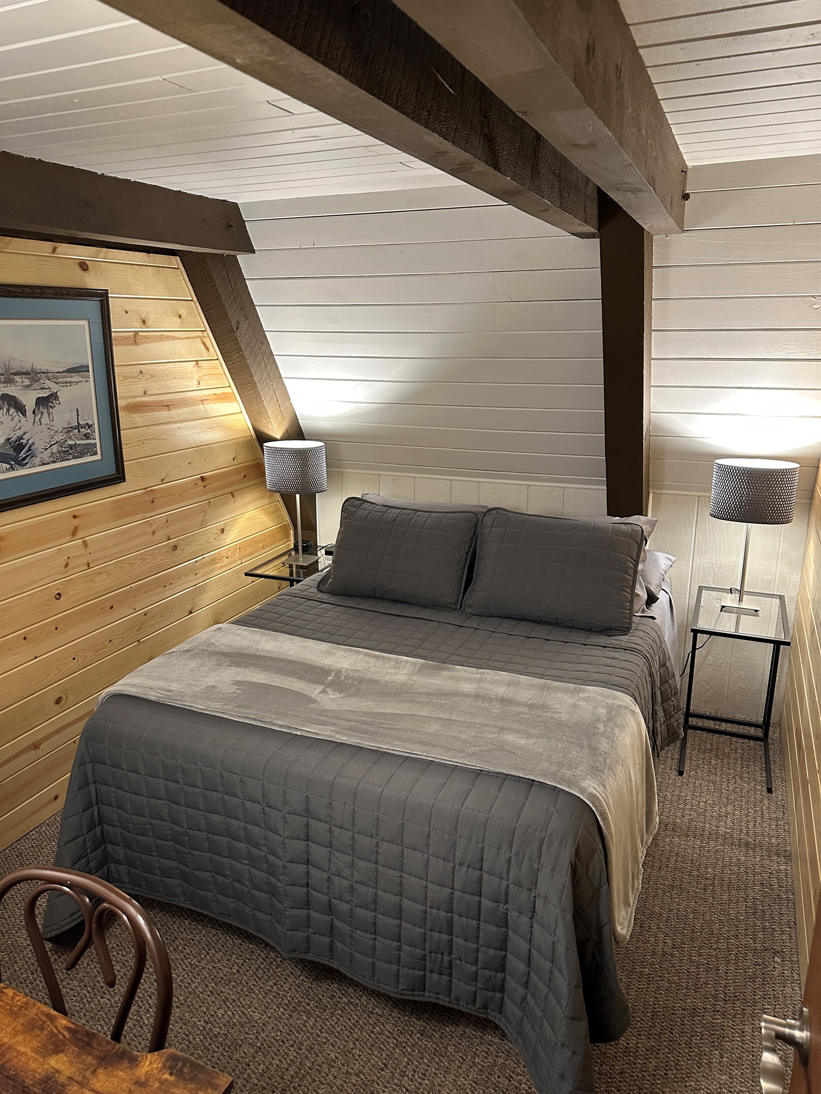 1st Floor - Queen Bedroom 2