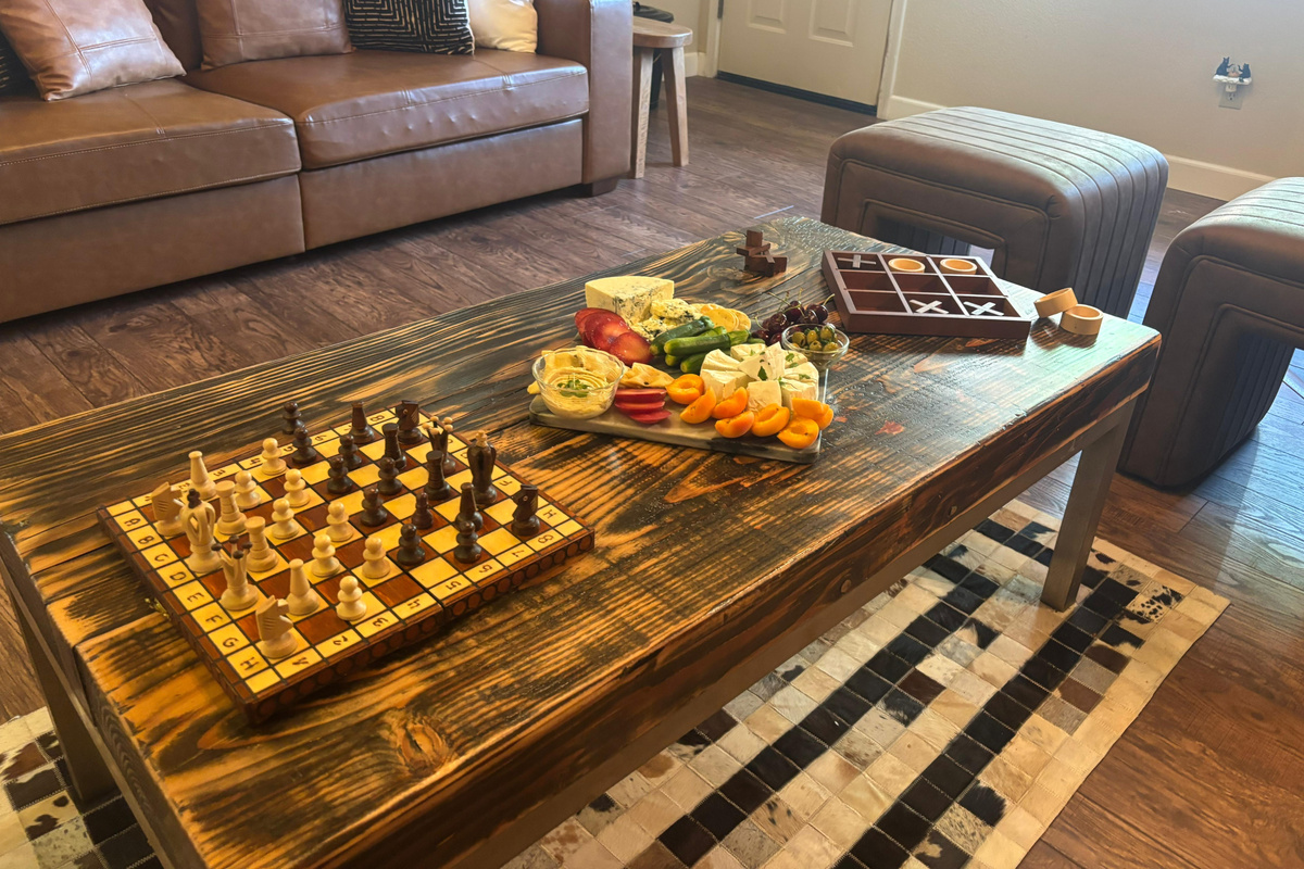 Tic-Tac-Toe, Chess, and more games in our cabinets! 