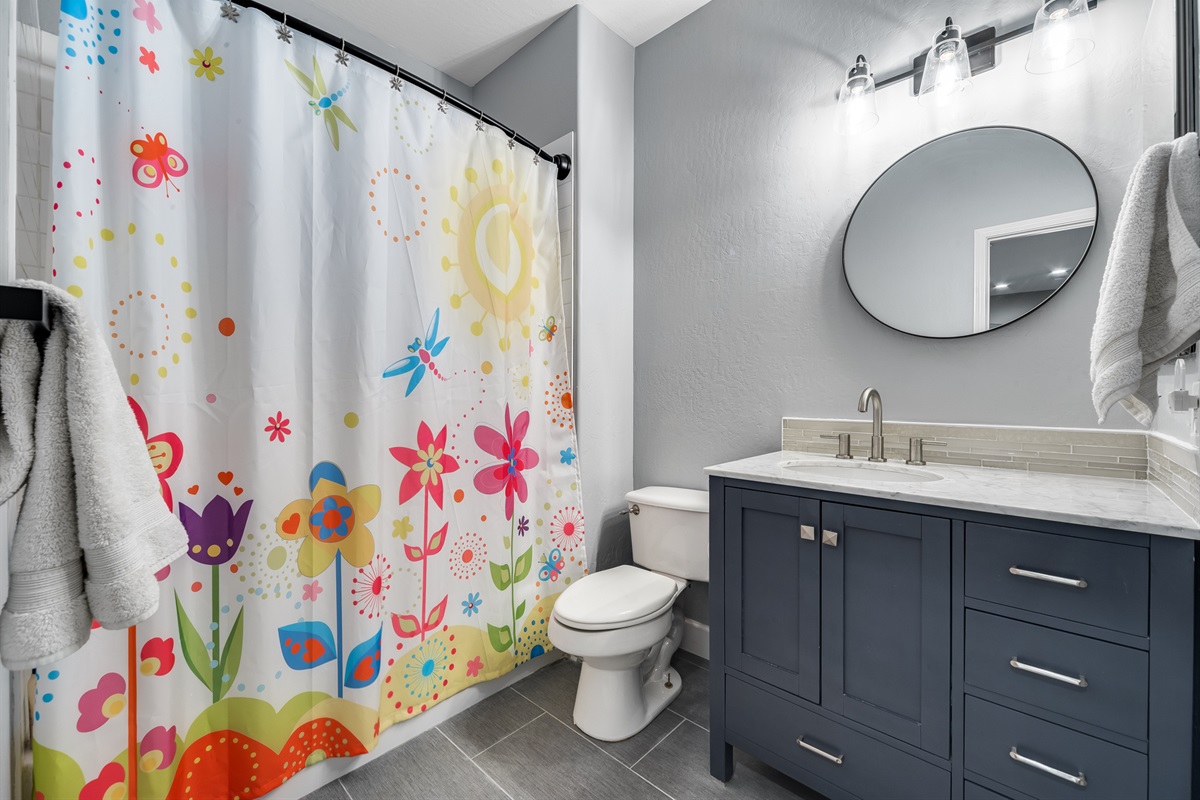 Grayhawk Getaway | 4-Bed Luxury w/ Spa & Pool Heat — Grayhawk Getaway | 4-Bed Luxury w/ Spa & Pool Heat, Scottsdale, Arizona — photo 37