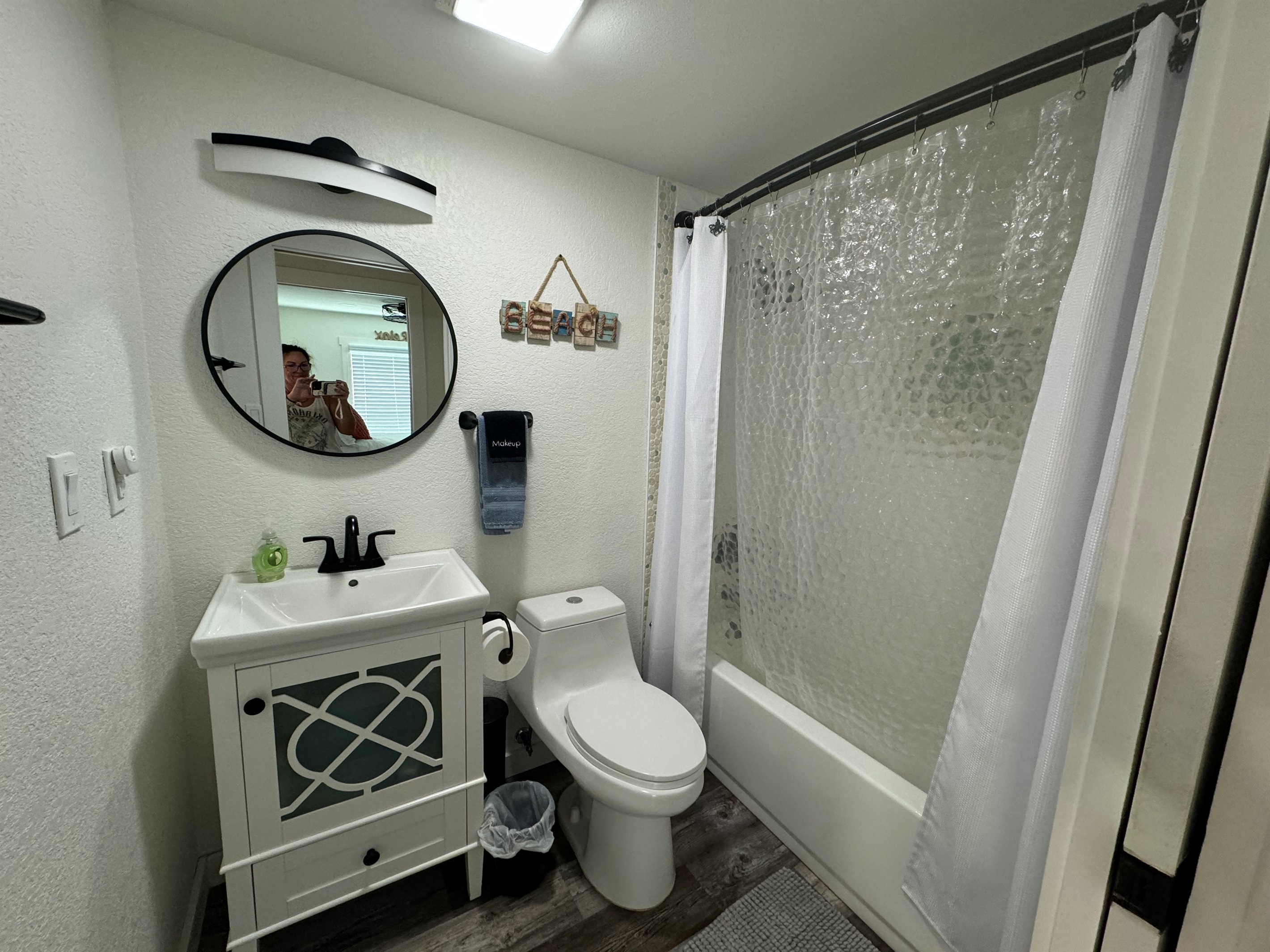 Bathroom with tub/shower combo