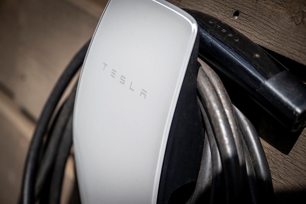 🔌 Drive electric? We’ve got you covered. Recharge your ride while you recharge your soul.