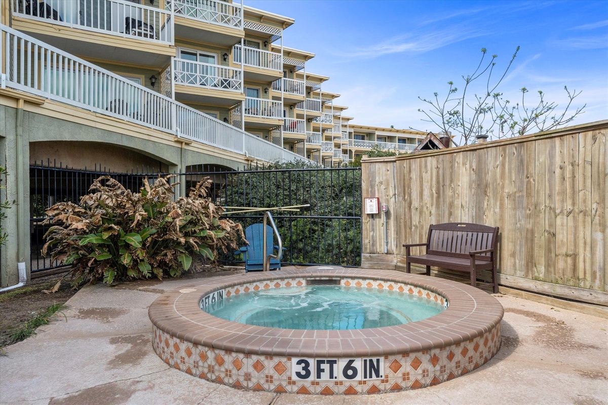 dd39ed3d4a524403b34c424d75860d29 Large | Beachhouse | Texas | TX | Vacation Homes | Galveston | Crystal Beach | Kokomo | Breezy Days | Beachfront Elegance | Sunrise Serenity | Southern Sands Property Management, LLC