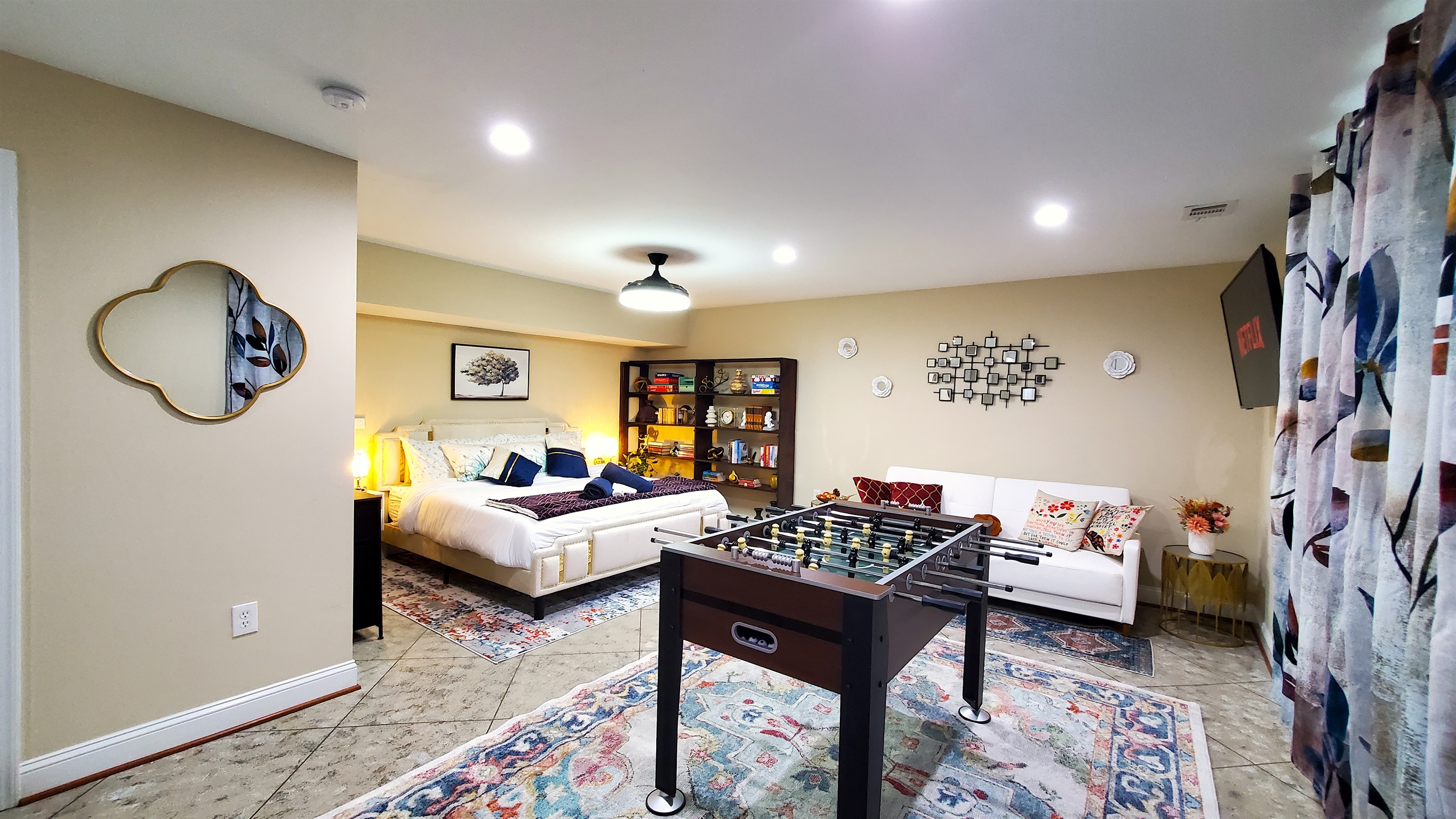 Sun-Filled 4BR House | Private Yard | Family & Pet Friendly | Arlington/DC 6